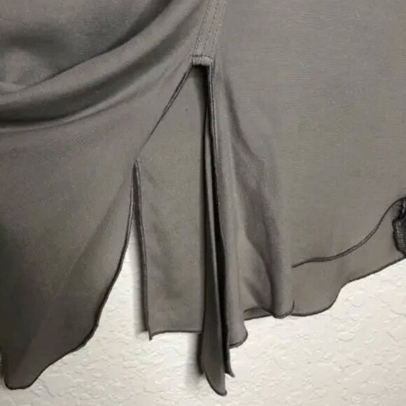 Lola & Sophie gray split hem knit sleeve v neck mixed fabric top size Large - Picture 6 of 11